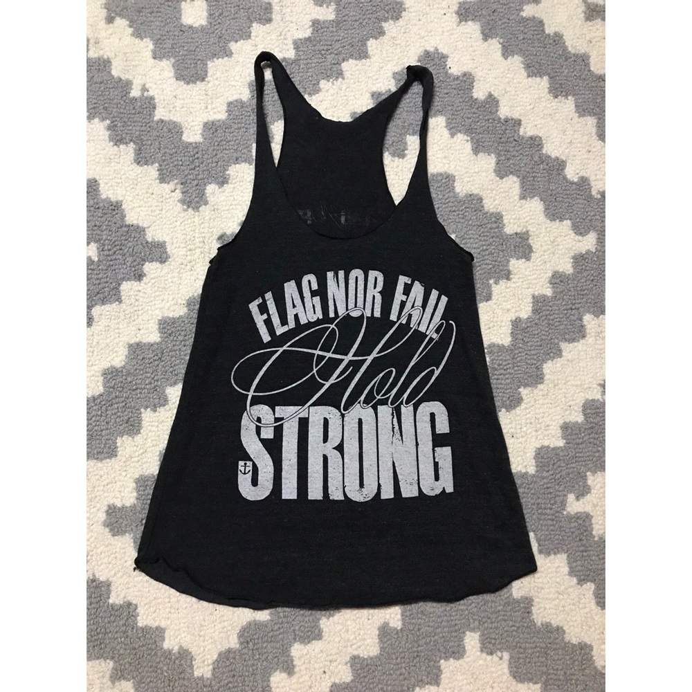Workout tanks - Picture 2 of 4